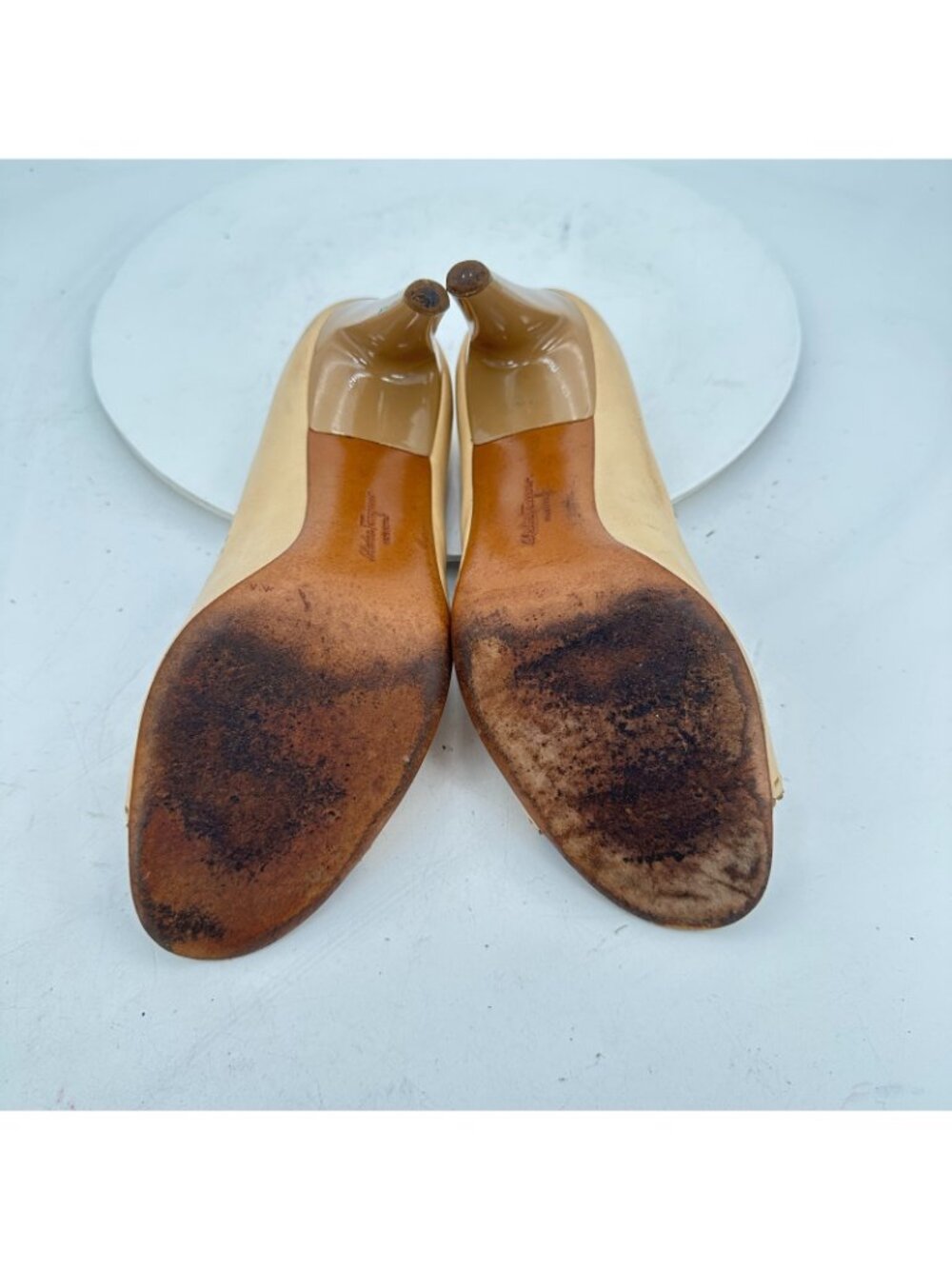 Salvatore Ferragamo Women Size 7.5C Brown Leather Bow Peep Toe Pump Heel Shoes - Picture 8 of 11